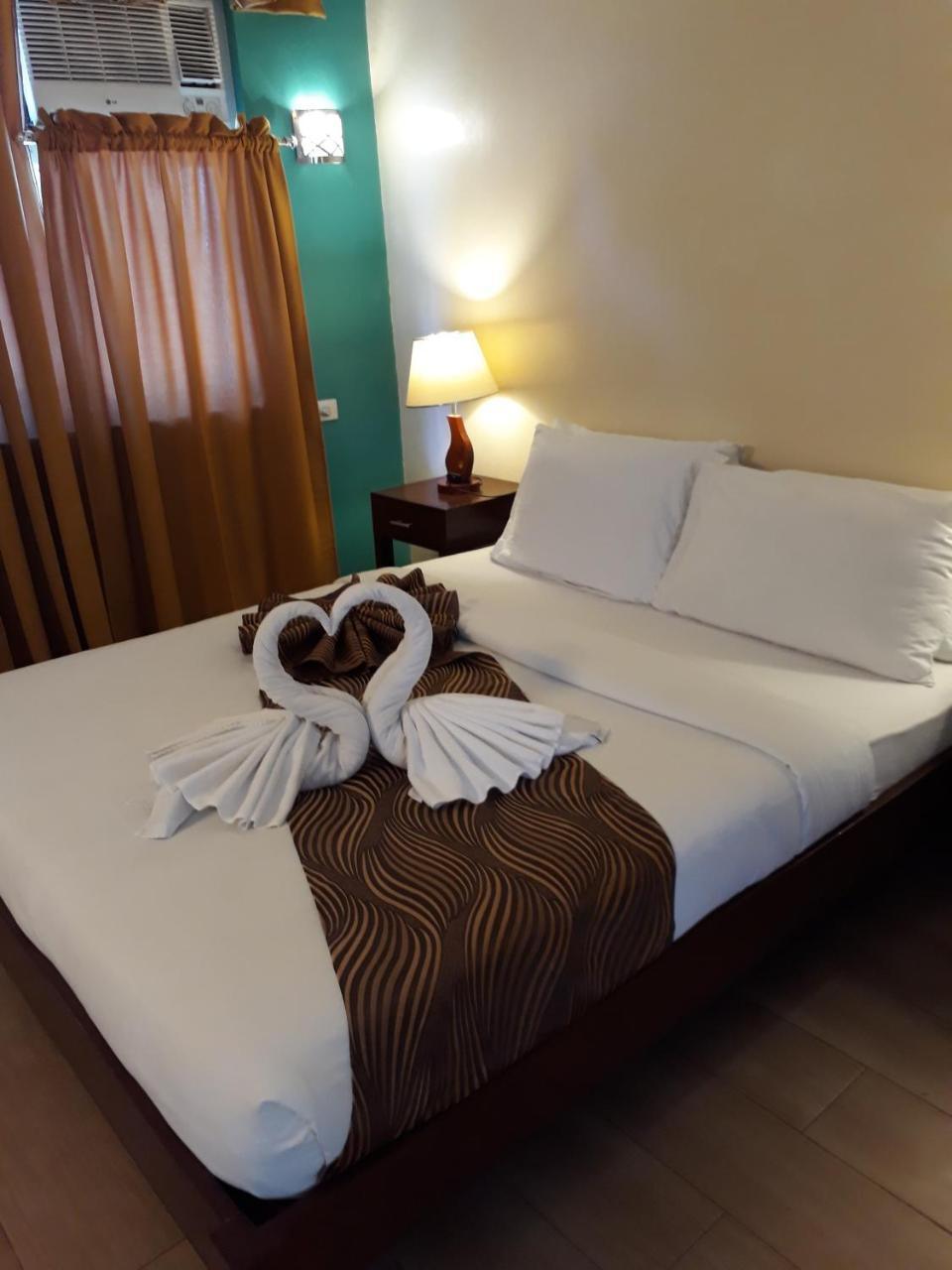 Sea Garden Resort Iloilo Екстериор снимка