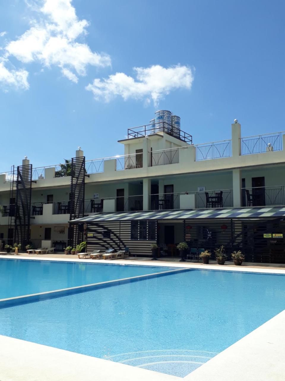 Sea Garden Resort Iloilo Екстериор снимка