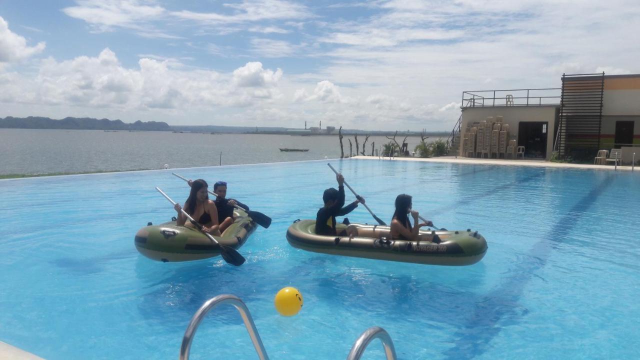 Sea Garden Resort Iloilo Екстериор снимка