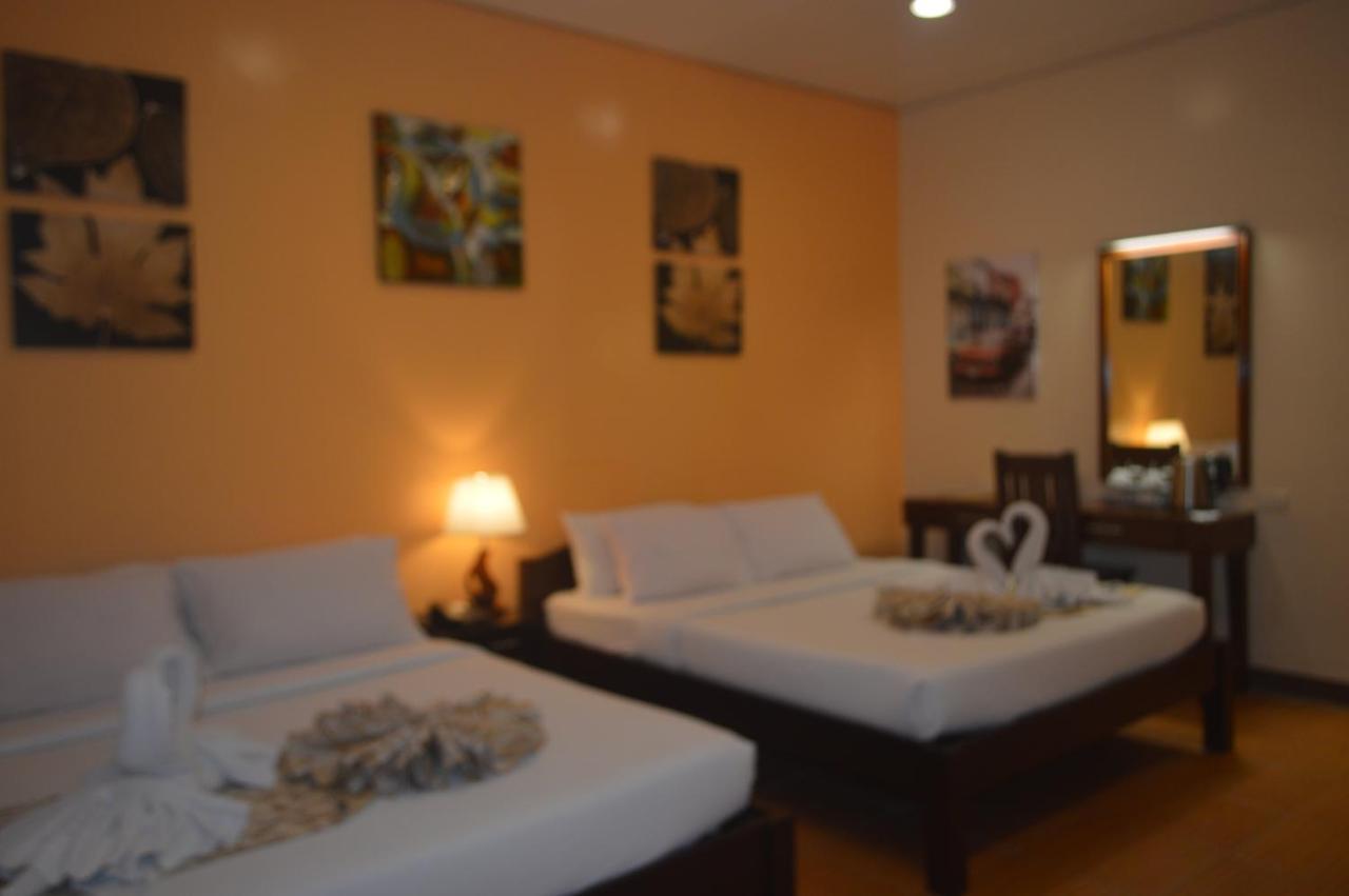 Sea Garden Resort Iloilo Екстериор снимка