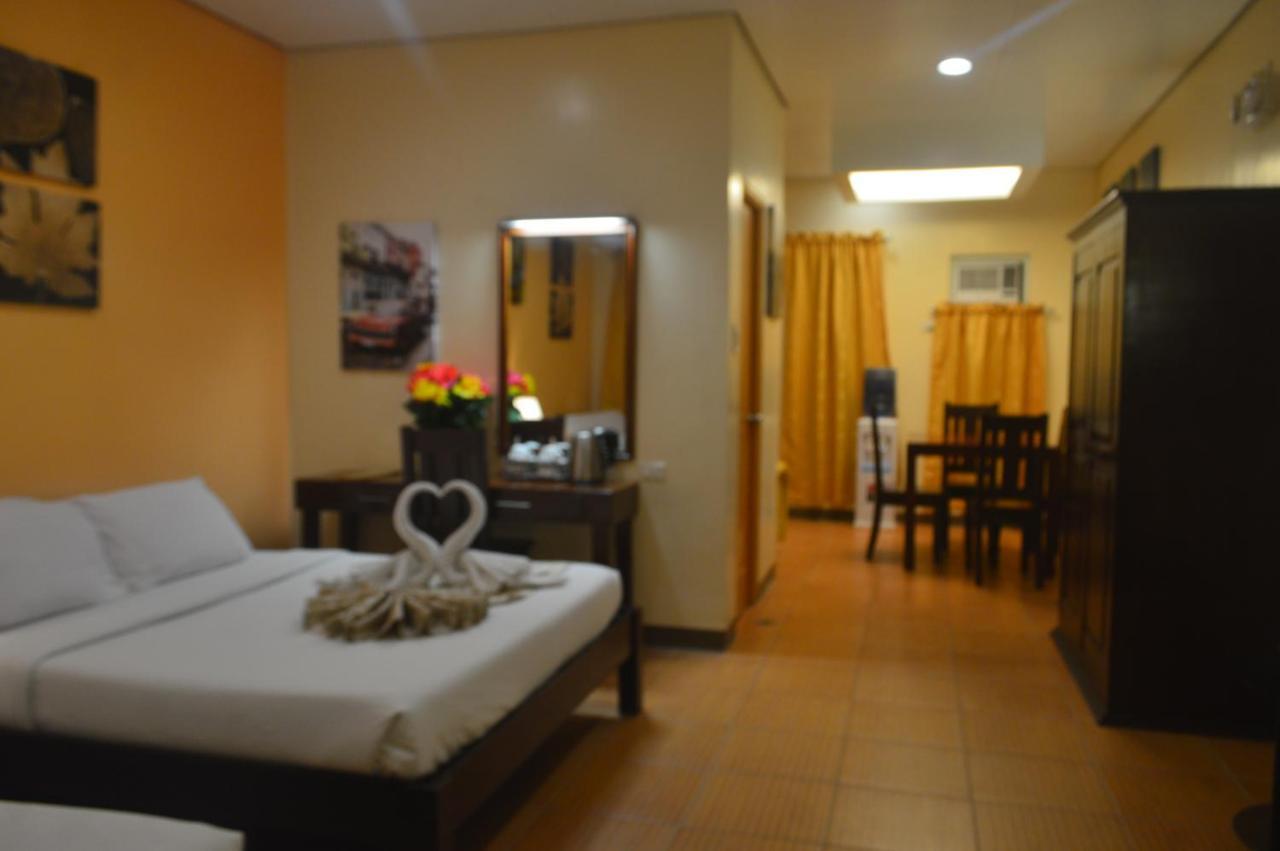 Sea Garden Resort Iloilo Екстериор снимка